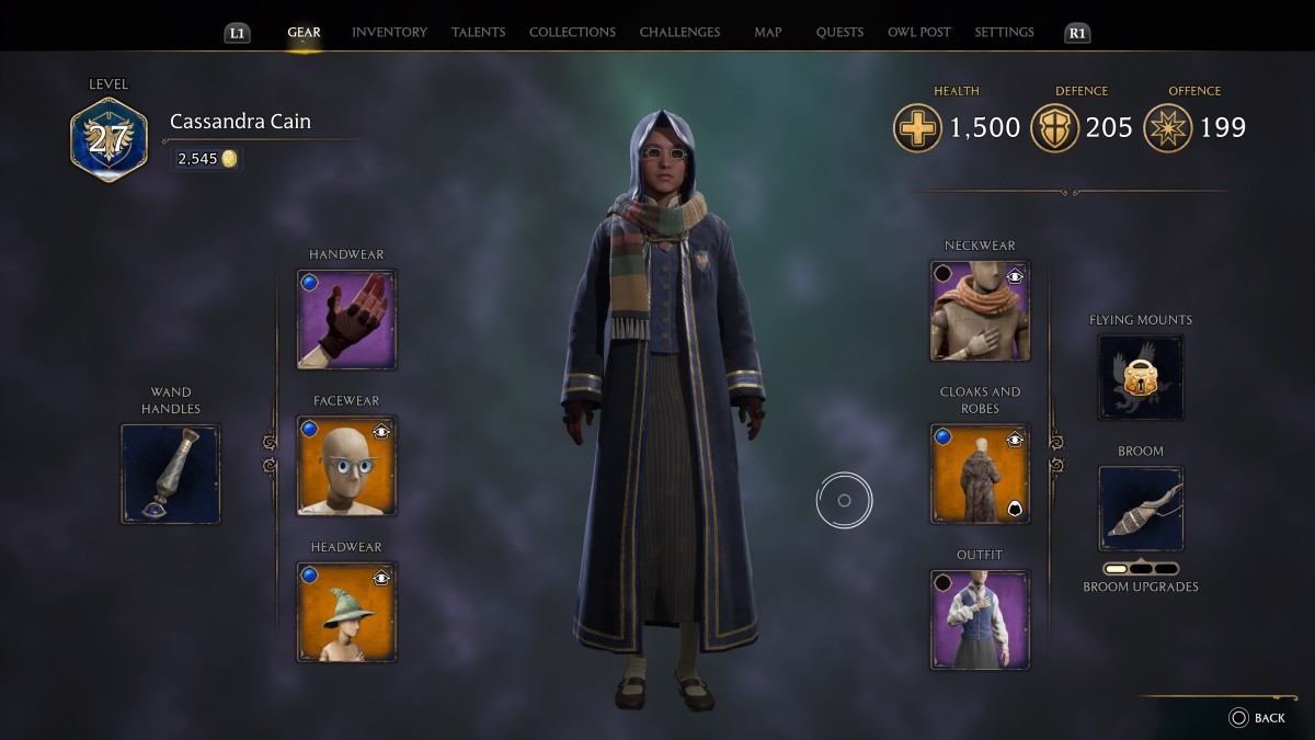 Hogwarts Legacy how to put your hood up and change your gear's